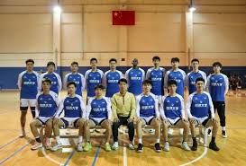 于他们对俱